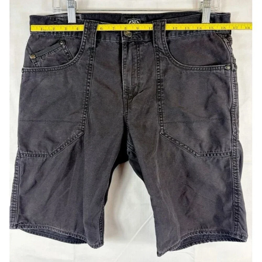 Rock & Republic Shorts Cargo Riveted Baggy Black Men’s Size 32 Summer Y2K Casual